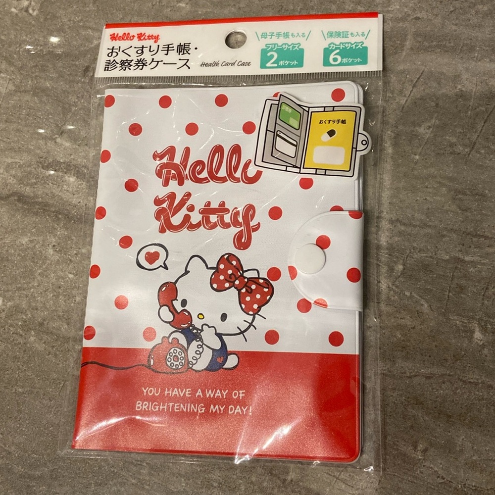 🍭🌟Hello kitty Vin card holder/Travel Passport Examination Case Hold…